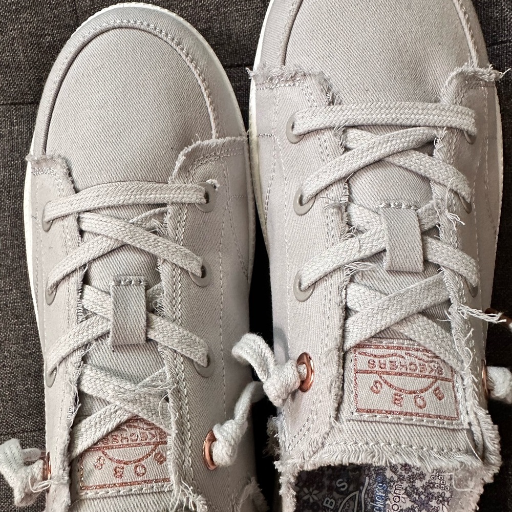 New Skechers Women's Sneakers - Light Gray